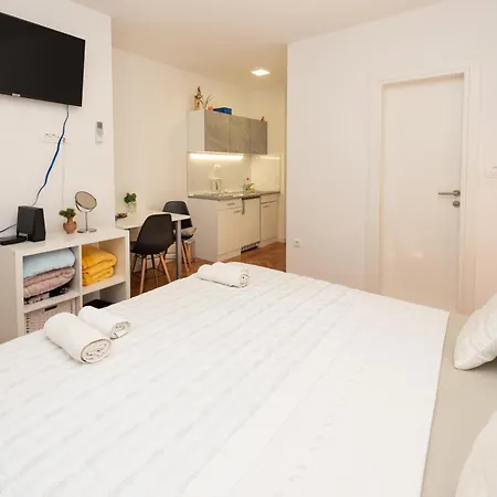 Twins * スプリト